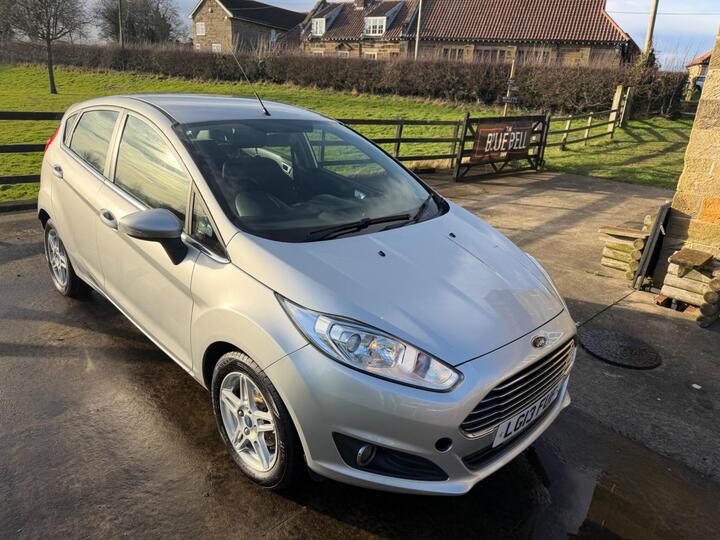 Ford Fiesta 1.25 Zetec Euro 5 5dr