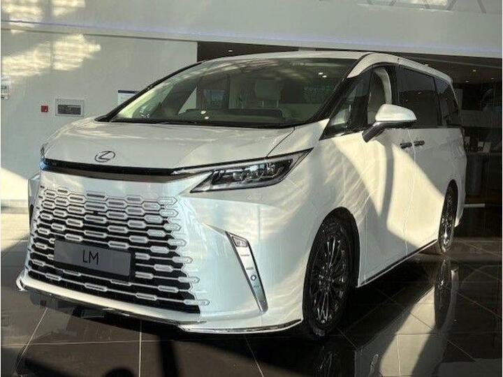 Lexus LM 2.5 350h Takumi E-CVT AWD Euro 6 (s/s) 5dr