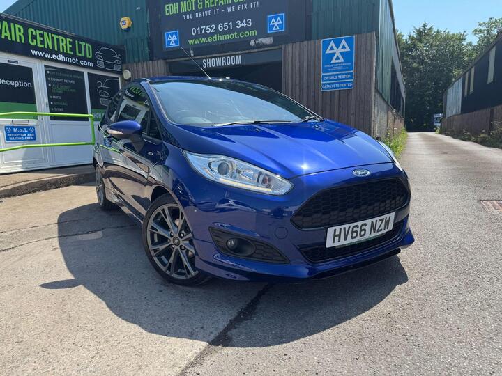 Ford Fiesta 1.0T EcoBoost ST-Line Euro 6 (s/s) 3dr