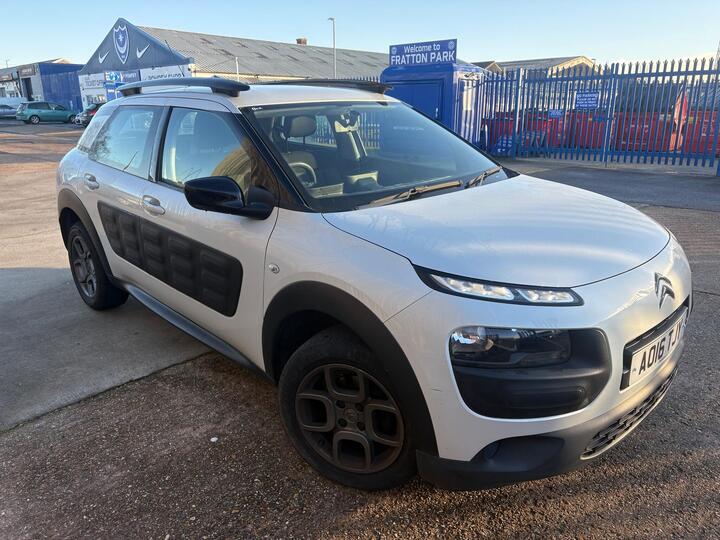 Citroen C4 Cactus 1.2 PureTech Feel Euro 6 5dr (Euro 6) Citroen C4 Cactus 1.2 PureTech Feel Euro 6 5dr (Euro 6)