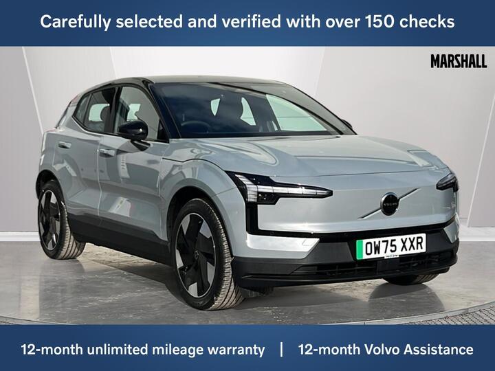 Volvo EX30 Twin Performance 69kWh Plus Auto AWD 5dr