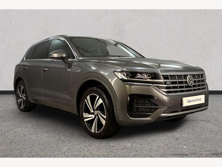 Volkswagen Touareg 3.0 TDI V6 R-Line Tech Tiptronic 4Motion Euro 6 (s/s) 5dr