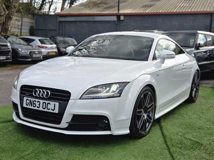Audi TT 2.0 TDI Black Edition Quattro Euro 5 3dr