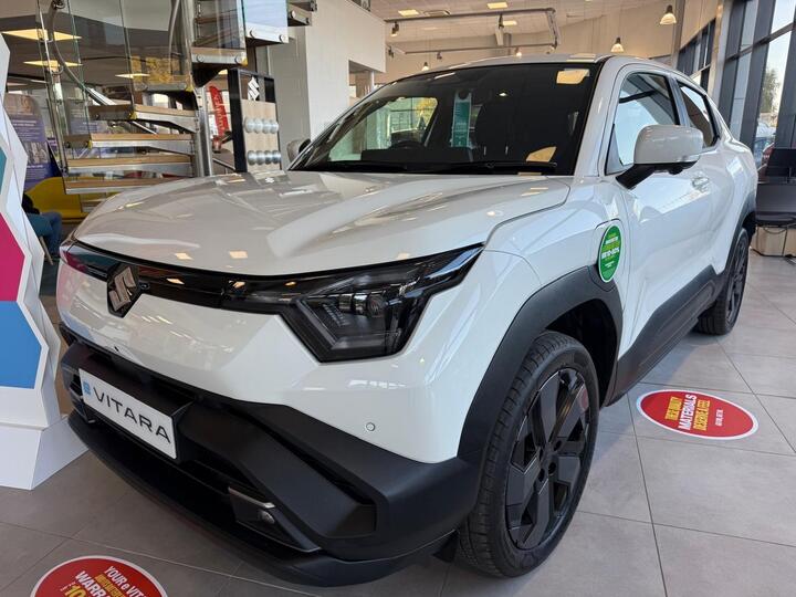 Suzuki E Vitara 61kWh Motion Auto 5dr
