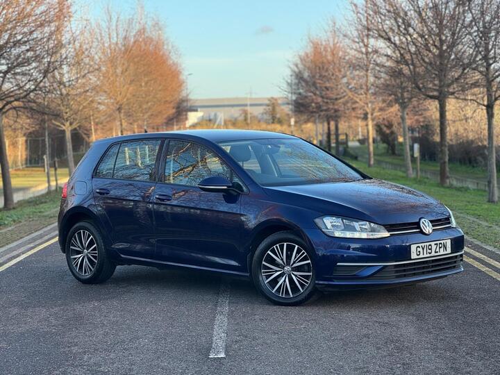 Volkswagen Golf 1.6 TDI SE Nav DSG Euro 6 (s/s) 5dr