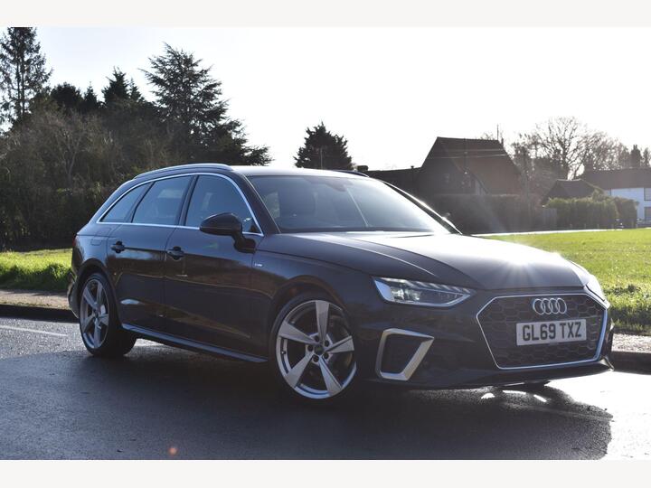 Audi A4 Avant 2.0 TFSI 40 S Line S Tronic Euro 6 (s/s) 5dr Audi A4 Avant 2.0 TFSI 40 S Line S Tronic Euro 6 (s/s) 5dr