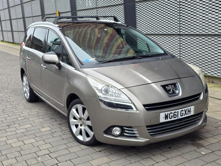 Peugeot 5008 1.6 E-HDi Allure EGC Euro 5 (s/s) 5dr