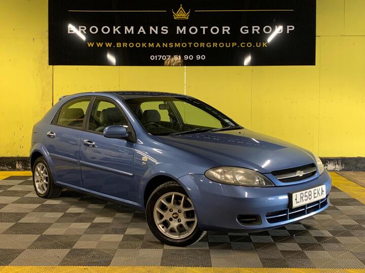 Chevrolet Lacetti 1.6 SX 5dr