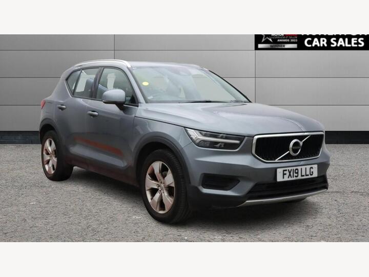 Volvo XC40 1.5 T3 Momentum Euro 6 (s/s) 5dr