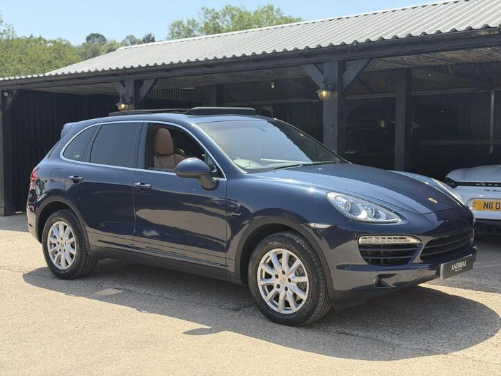 Porsche Cayenne 3.0 TD V6 Tiptronic 4WD Euro 5 (s/s) 5dr Porsche Cayenne 3.0 TD V6 Tiptronic 4WD Euro 5 (s/s) 5dr