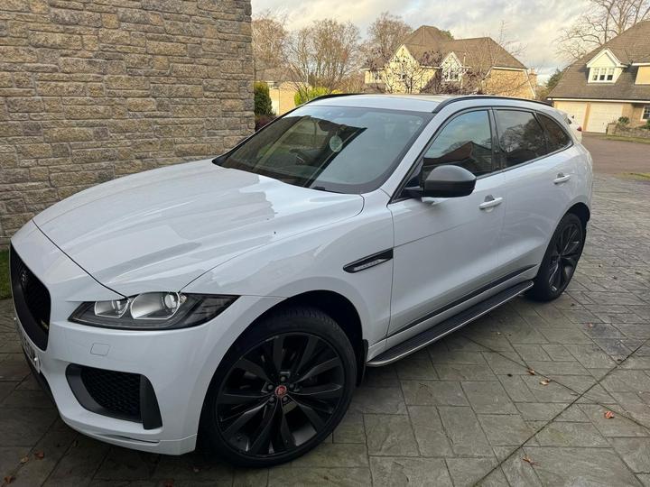 Jaguar F-PACE 2.0 P300 300 Sport Auto AWD Euro 6 (s/s) 5dr