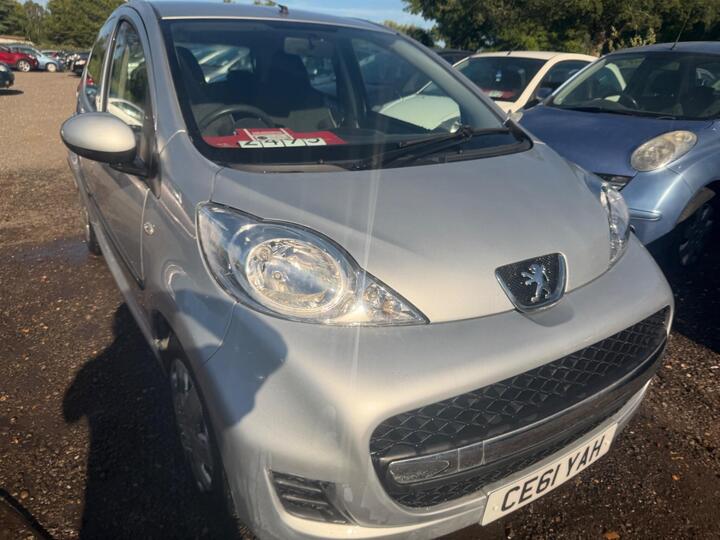 Peugeot 107 1.0 12V Urban Euro 5 5dr