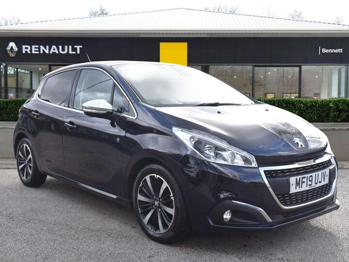 Peugeot 208 1.2 PureTech Tech Edition Euro 6 (s/s) 5dr Peugeot 208 1.2 PureTech Tech Edition Euro 6 (s/s) 5dr