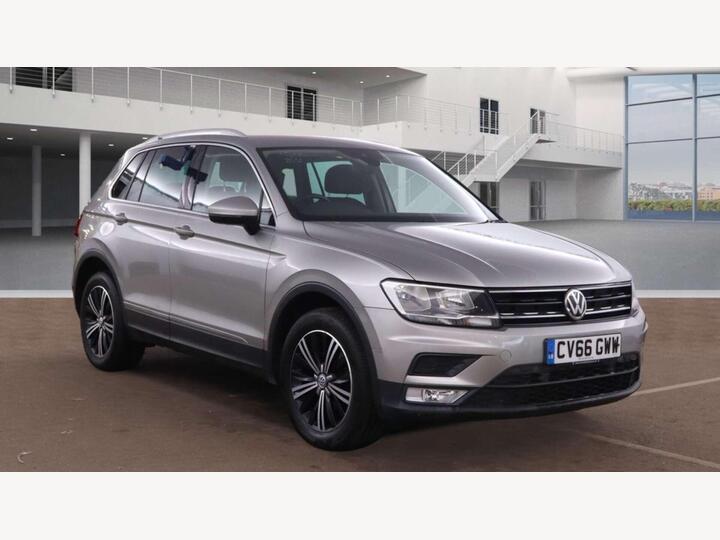 Volkswagen TIGUAN 2.0 TDI BlueMotion Tech SE Navigation 4Motion Euro 6 (s/s) 5dr