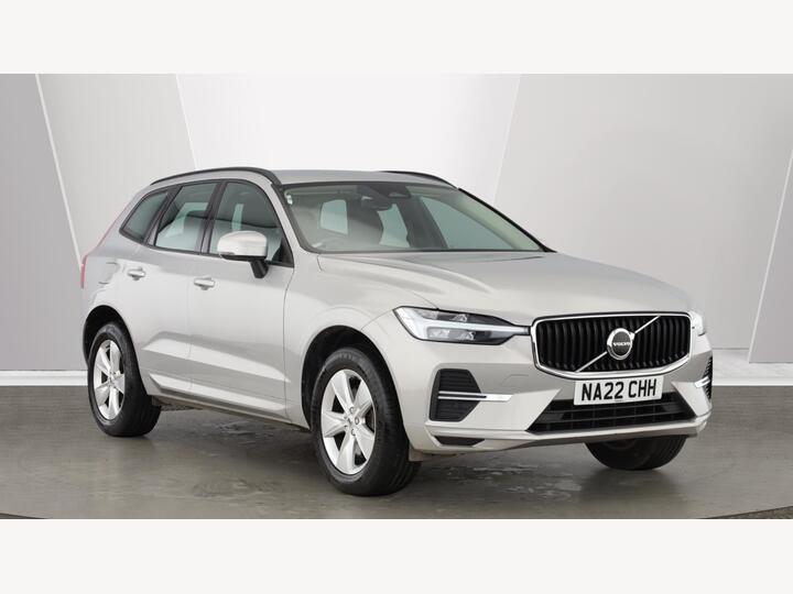 Volvo XC60 2.0 B5 MHEV Momentum Auto AWD Euro 6 (s/s) 5dr