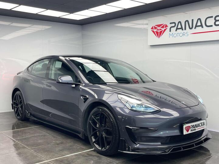 Tesla Model 3 (Dual Motor) Long Range Auto 4WDE 4dr