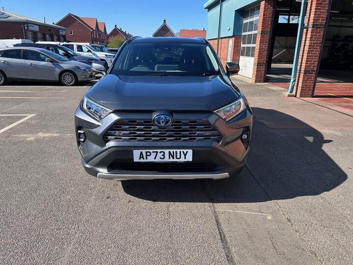 Toyota RAV4 2.5 VVT-h Design CVT Euro 6 (s/s) 5dr