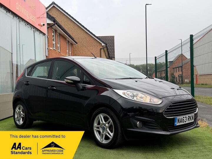 Ford Fiesta 1.0T EcoBoost Zetec Euro 5 (s/s) 5dr