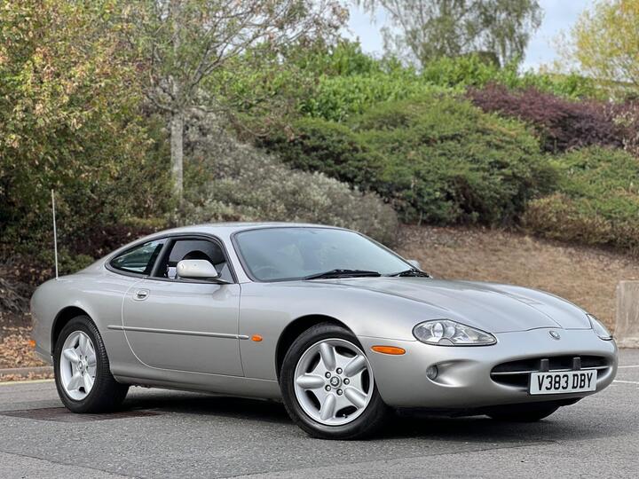 Jaguar XK8 4.0 2dr