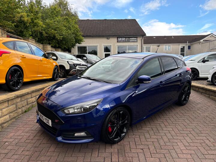 Ford Focus 2.0T EcoBoost ST-3 Euro 6 (s/s) 5dr