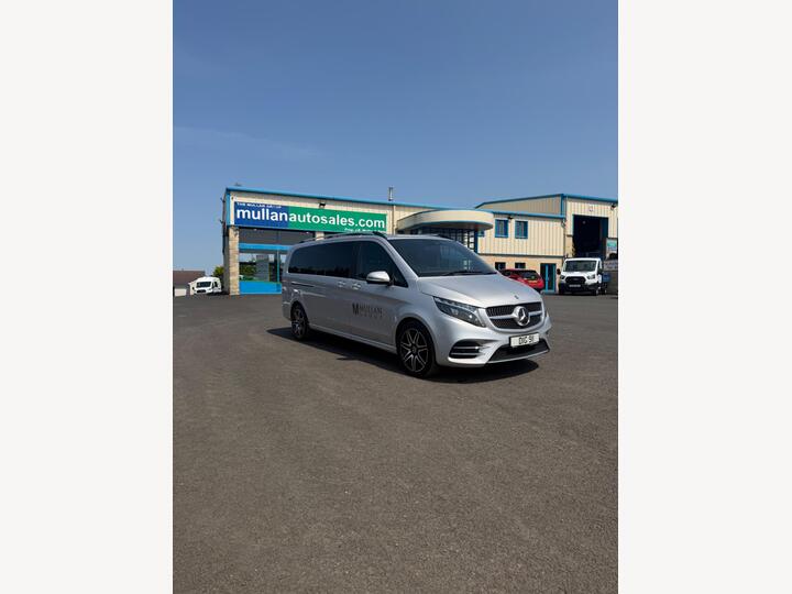 Mercedes-Benz V Class 2.0 V220d AMG Line G-Tronic+ Euro 6 (s/s) 5dr XLWB