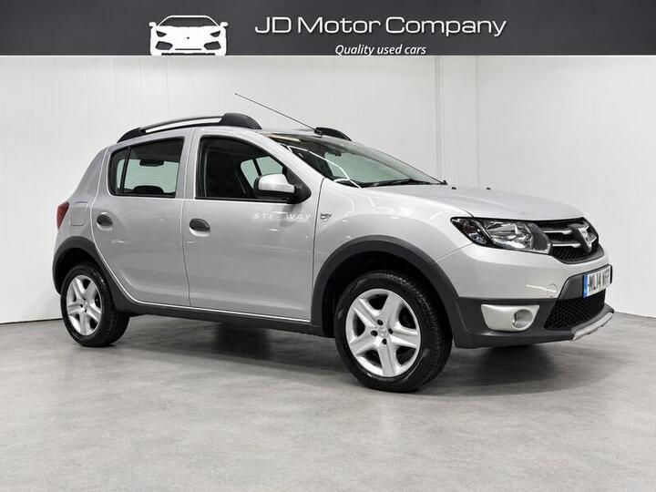 Dacia Sandero 0.9 TCe Laureate Euro 5 5dr