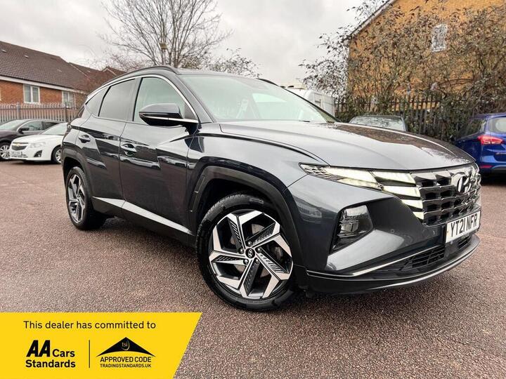 Hyundai TUCSON 1.6 H T-GDi Premium Auto Euro 6 (s/s) 5dr Hyundai TUCSON 1.6 H T-GDi Premium Auto Euro 6 (s/s) 5dr