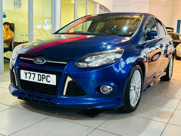 Ford Focus 1.0T EcoBoost Zetec S Euro 5 (s/s) 5dr
