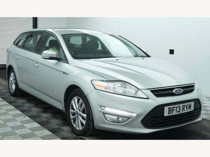 Ford Mondeo 2.0 TDCi Zetec Powershift Euro 5 5dr