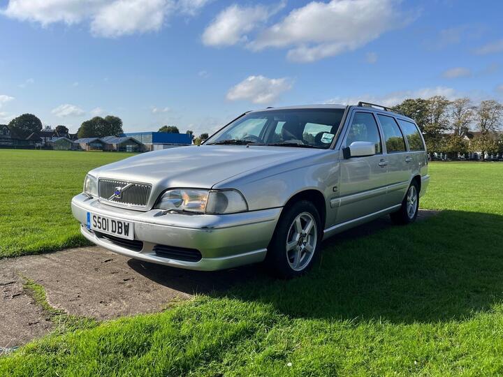 Volvo V70 2.5 20v 5dr
