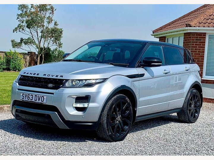Land Rover Range Rover Evoque 2.2 SD4 Dynamic Auto 4WD Euro 5 5dr Land Rover Range Rover Evoque 2.2 SD4 Dynamic Auto 4WD Euro 5 5dr