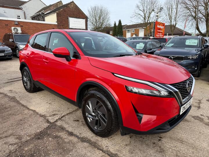 Nissan Qashqai 1.3 DIG-T MHEV Acenta Premium Euro 6 (s/s) 5dr Nissan Qashqai 1.3 DIG-T MHEV Acenta Premium Euro 6 (s/s) 5dr