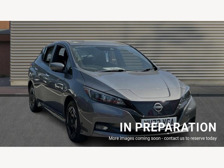 Nissan Leaf 39kWh Acenta Auto 5dr