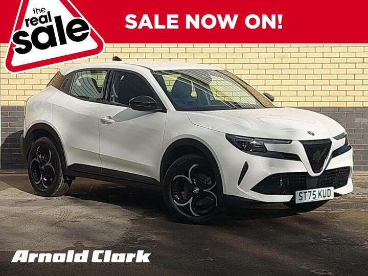 Alfa Romeo Junior 1.2 MHEV Ibrida E-DCT Euro 6 (s/s) 5dr