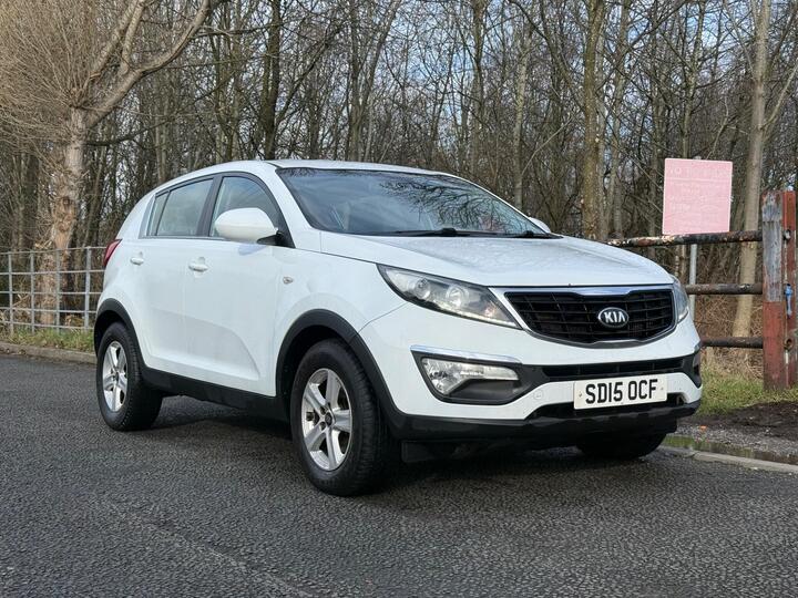 Kia Sportage 1.7 CRDi EcoDynamics 1 2WD Euro 5 (s/s) 5dr Kia Sportage 1.7 CRDi EcoDynamics 1 2WD Euro 5 (s/s) 5dr