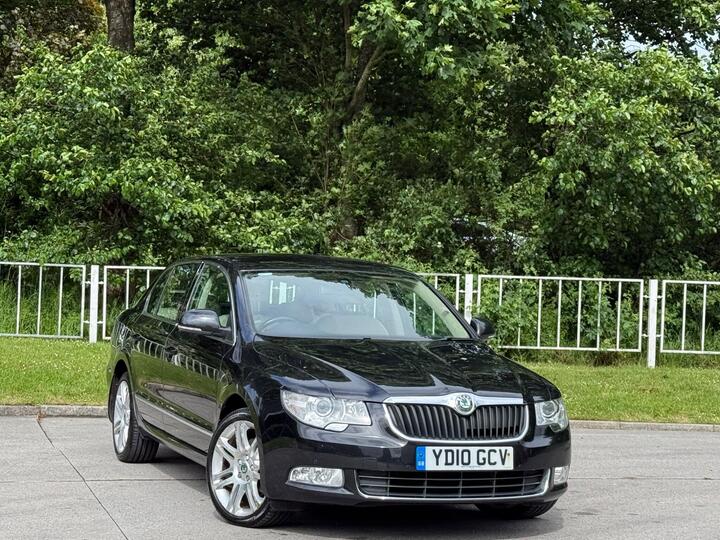Skoda Superb 2.0 TDI Elegance DSG Euro 4 5dr