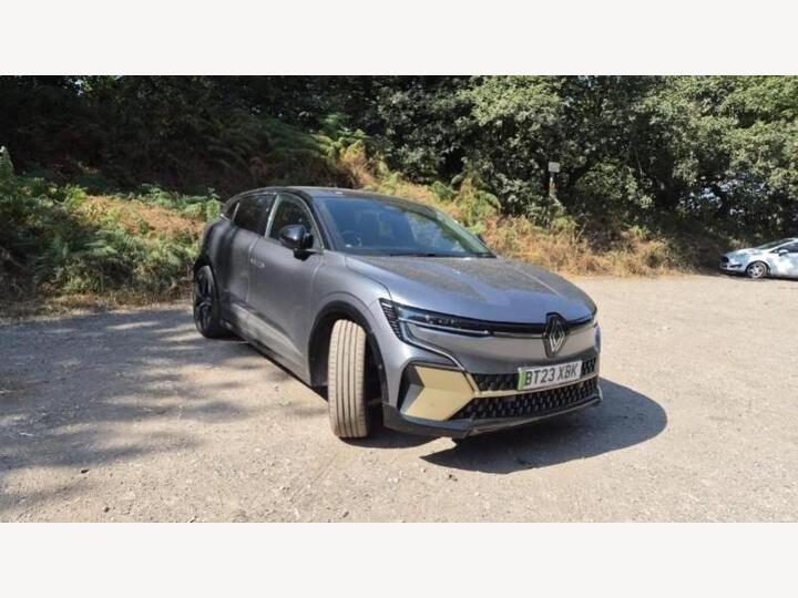 Renault Megane E-Tech 60kWh Iconic Auto 5dr (optimum Charge)