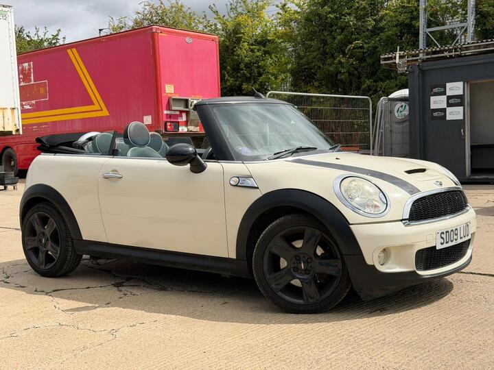 MINI Convertible 1.6 Cooper S Euro 4 2dr