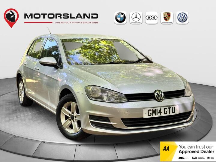 Volkswagen Golf 1.2 TSI BlueMotion Tech S Euro 5 (s/s) 5dr Volkswagen Golf 1.2 TSI BlueMotion Tech S Euro 5 (s/s) 5dr