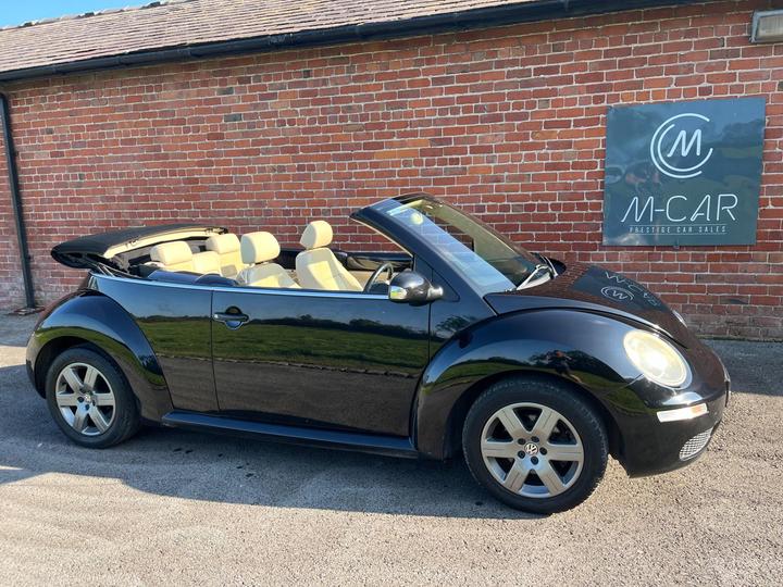 Volkswagen Beetle 1.6 Luna Cabriolet Euro 4 2dr