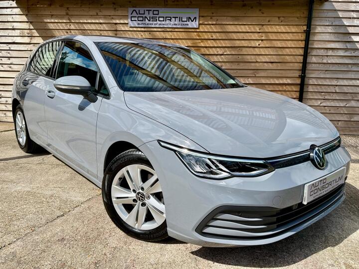 Volkswagen Golf 1.5 TSI Life Euro 6 (s/s) 5dr