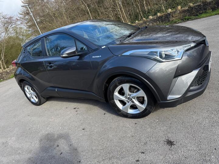 Toyota C-HR 1.8 VVT-h Icon CVT Euro 6 (s/s) 5dr