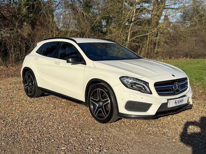 Mercedes-Benz GLA 1.6 GLA180 AMG Line Edition 7G-DCT