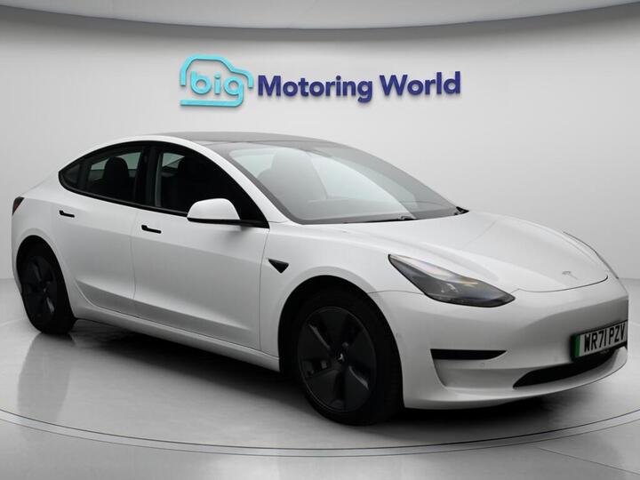 Tesla Model 3 Standard Range Plus Auto RWD 4dr
