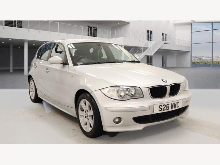 BMW 1 Series 2.0 120d SE Steptronic Euro 4 5dr