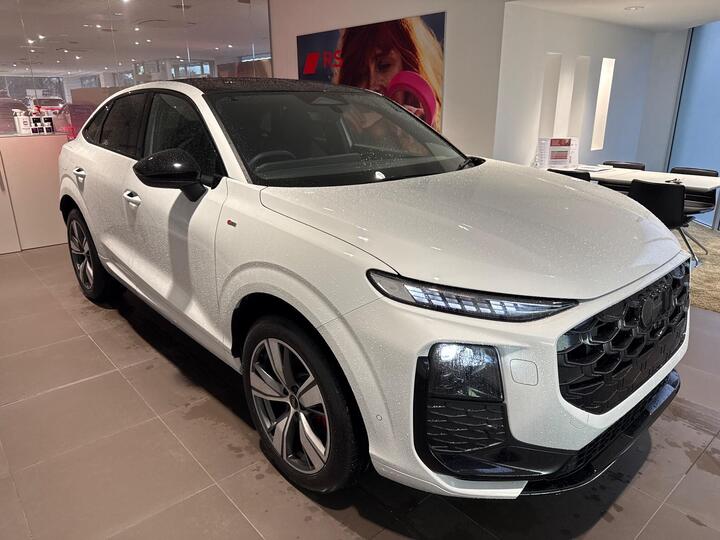 Audi Q3 1.5 TFSI Launch Edition Sportback S Tronic Euro 6 (s/s) 5dr