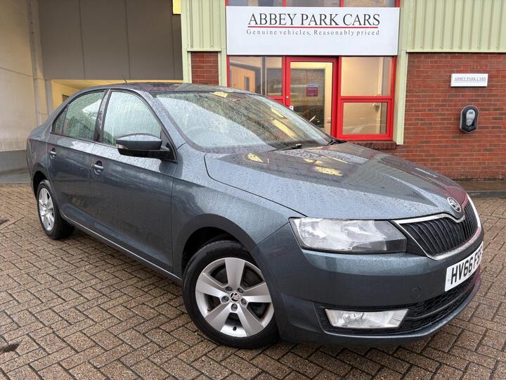 Skoda Rapid 1.4 TSI SE DSG Euro 6 (s/s) 5dr