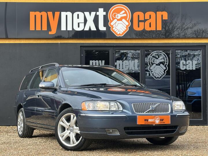 Volvo V70 2.4 SE 5dr
