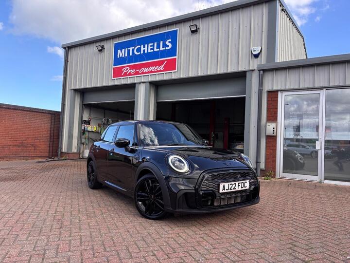 MINI HATCHBACK 2.0 Cooper S Sport Steptronic Euro 6 (s/s) 5dr