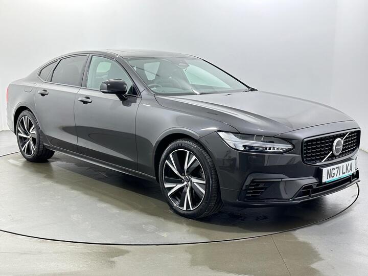 Volvo S90 2.0h T8 Recharge 11.6kWh R-Design Auto AWD Euro 6 (s/s) 4dr